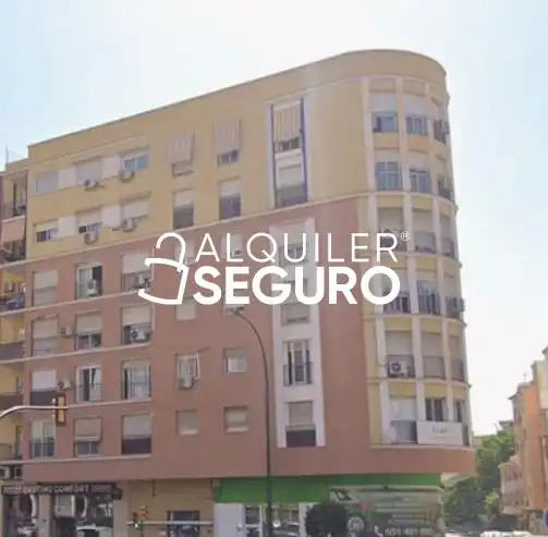 Vista exterior de Pis de lloguer en Málaga amb Aire condicionat, Terrassa i Moblat