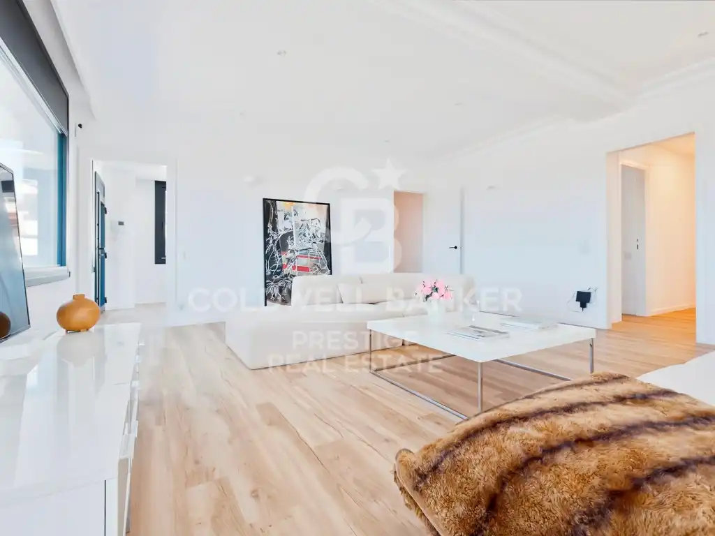 Living room of Houses for sale in Esplugues de Llobregat