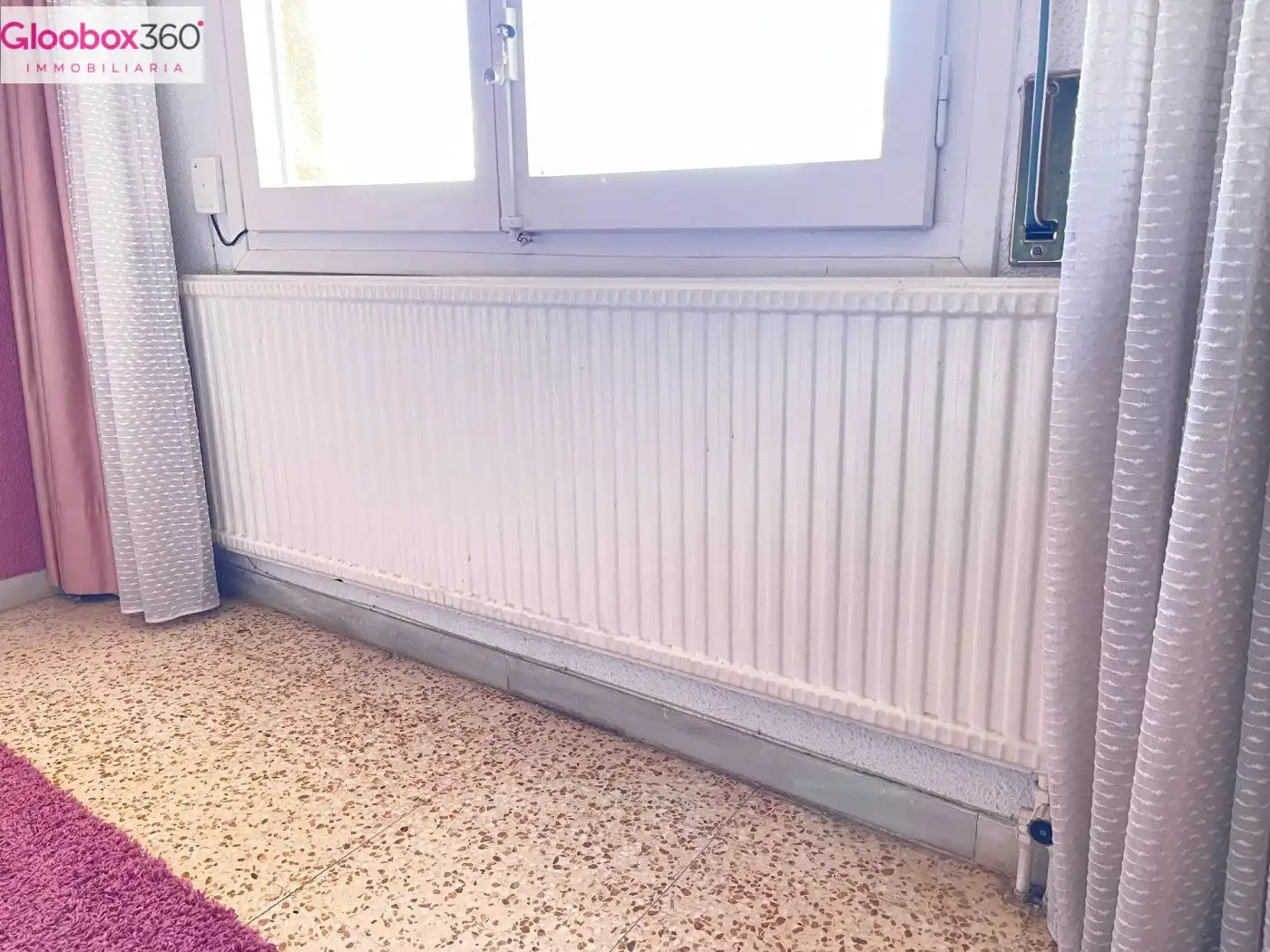 Außenansicht von Wohnung zum Verkauf in Reus mit Heizung, Terrasse und Balkon