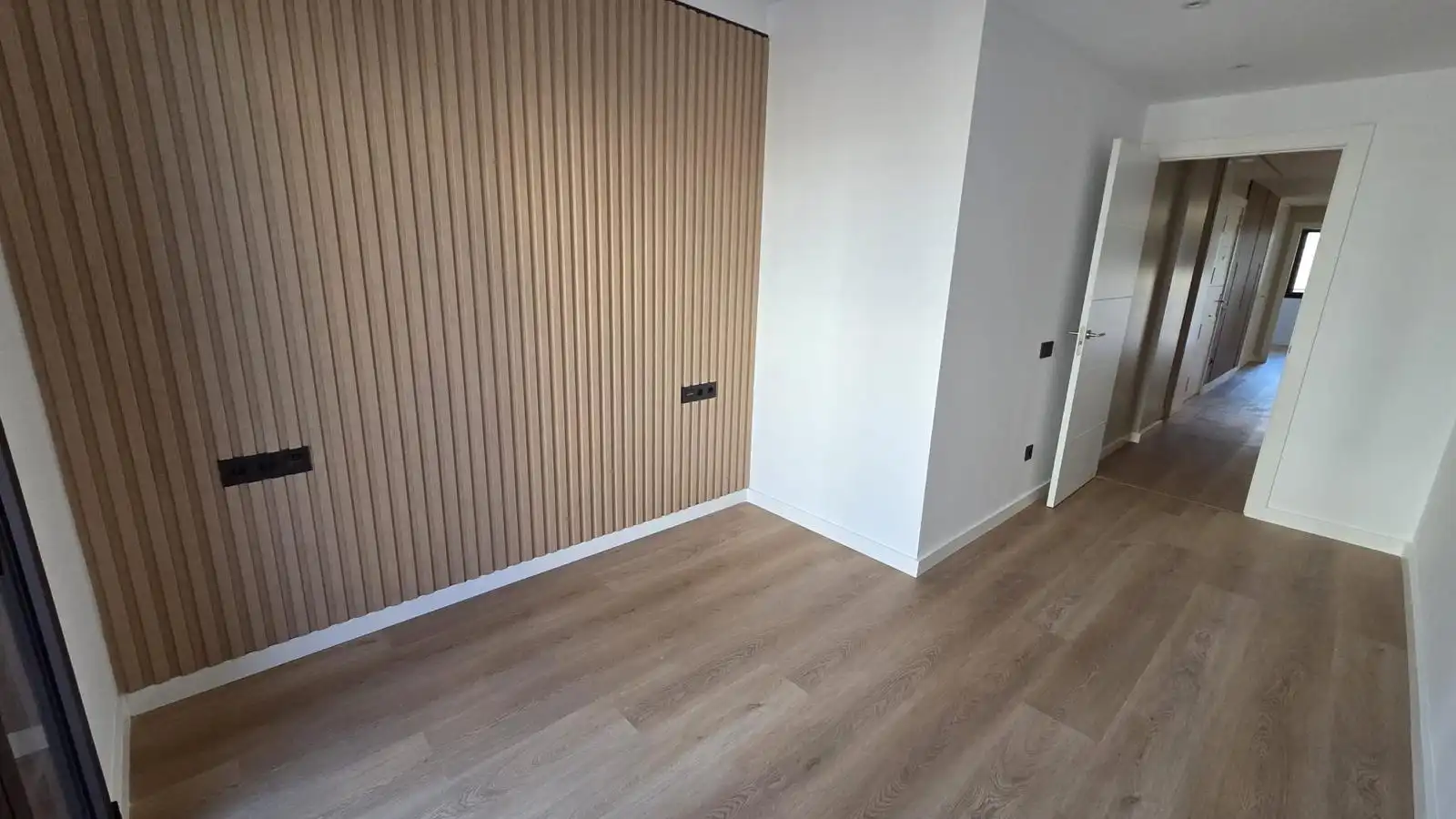 Flat with terrace for sale in Carrer de Calassanç Duran 24, imagen 8