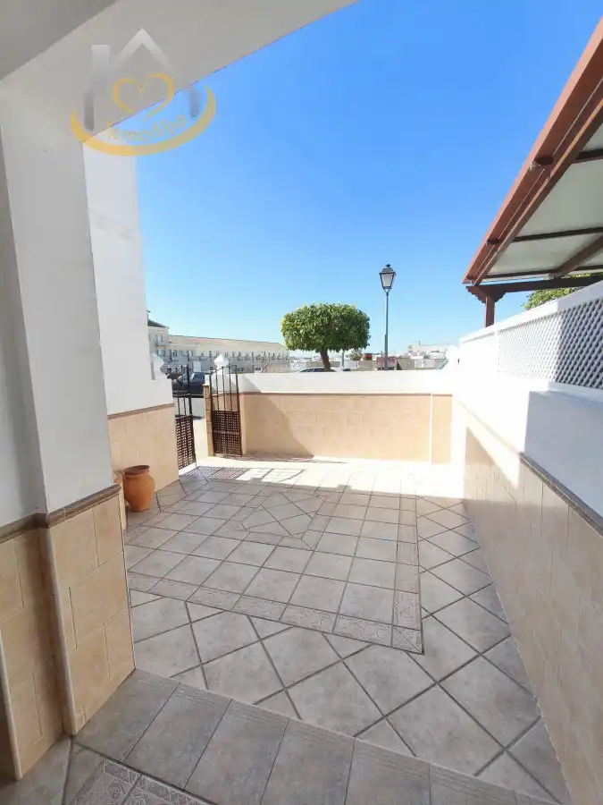 Casa adosada en venta en Lepe