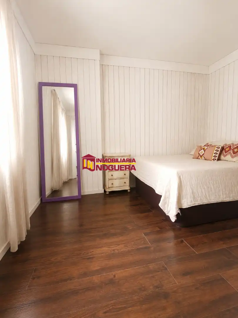 Habitación de Ático en venta en Écija con Terraza y Balcón