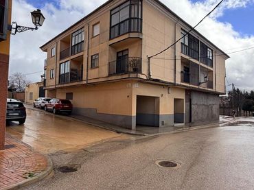 Pis amb balcó en venda a Del Colegio Estudio