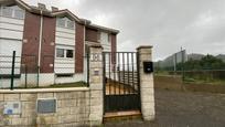 Vista exterior de Casa o xalet en venda en Castro-Urdiales