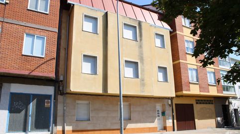 Foto 2 de Edificio en venta en Flores de Sil - La Placa, Ponferrada