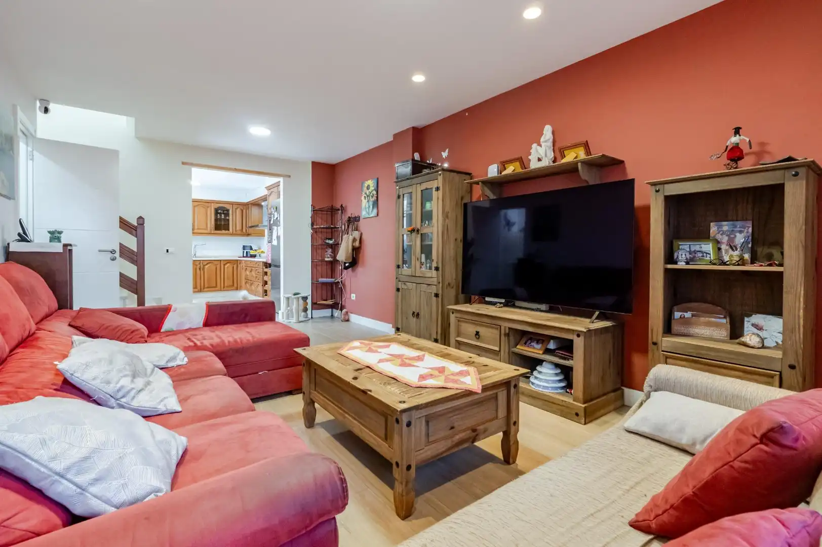 Sala d'estar de Casa o xalet en venda en Gáldar amb Moblat