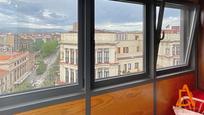 Vista exterior de Pis en venda en Gijón 