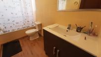 Bathroom of Flat for sale in Vigo 