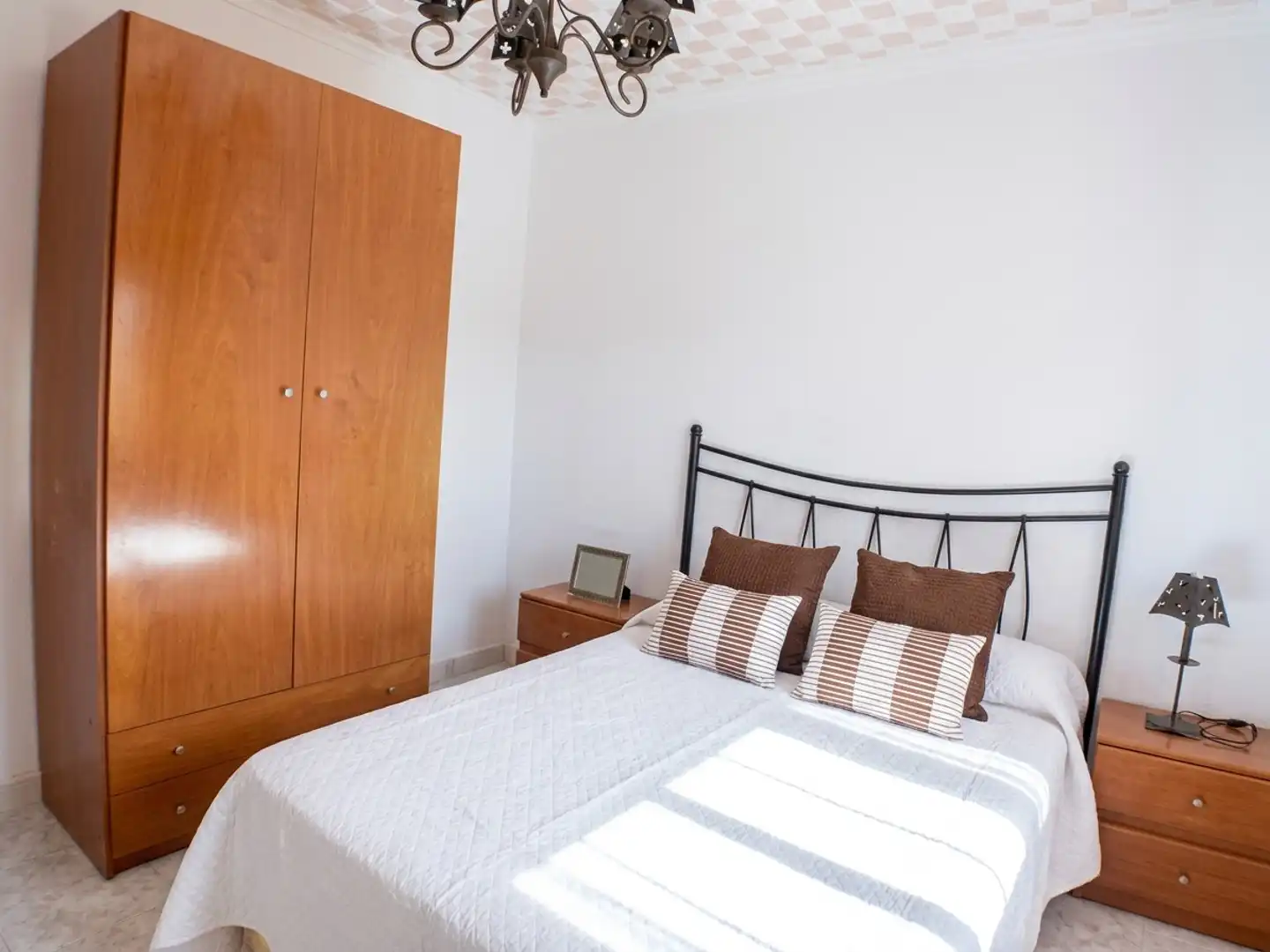 Dormitori de Apartament en venda en Alicante / Alacant amb Terrassa, Traster i Moblat