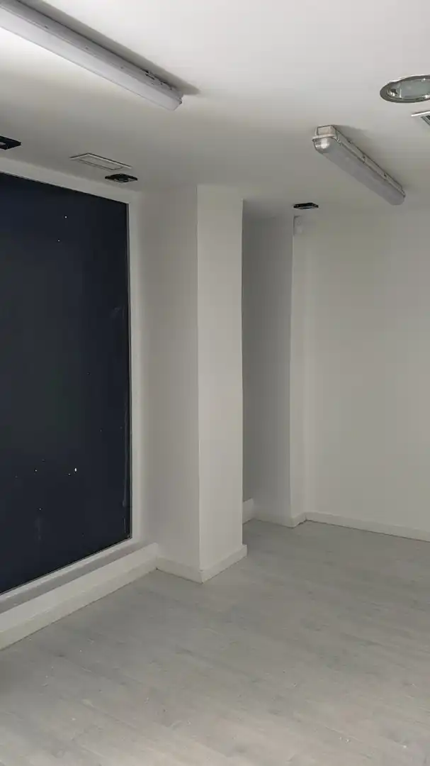 Schlafzimmer von Geschaftsraum zum Verkauf in Valencia mit Klimaanlage und Parkett
