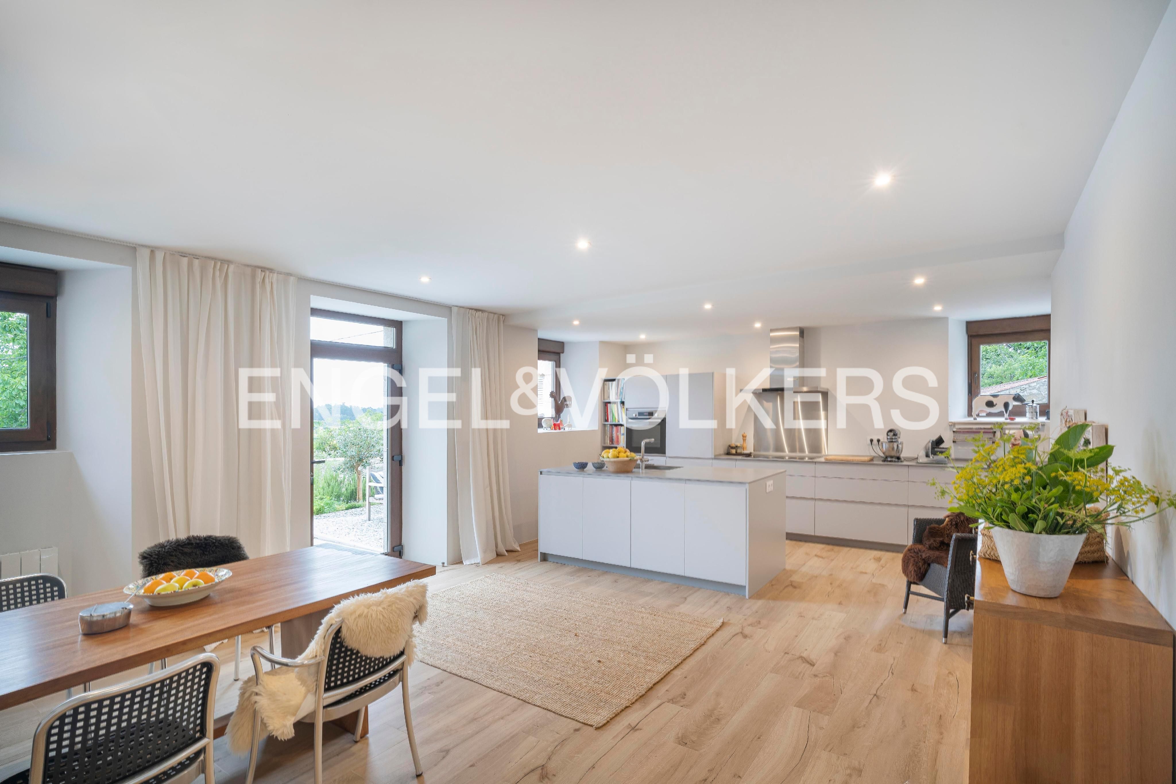 Casa o xalet en venda a Carballo