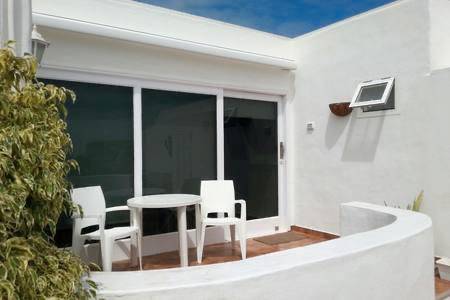 Casa adosada en Venta en Calle Montaña del Mojón en Charco de Palo