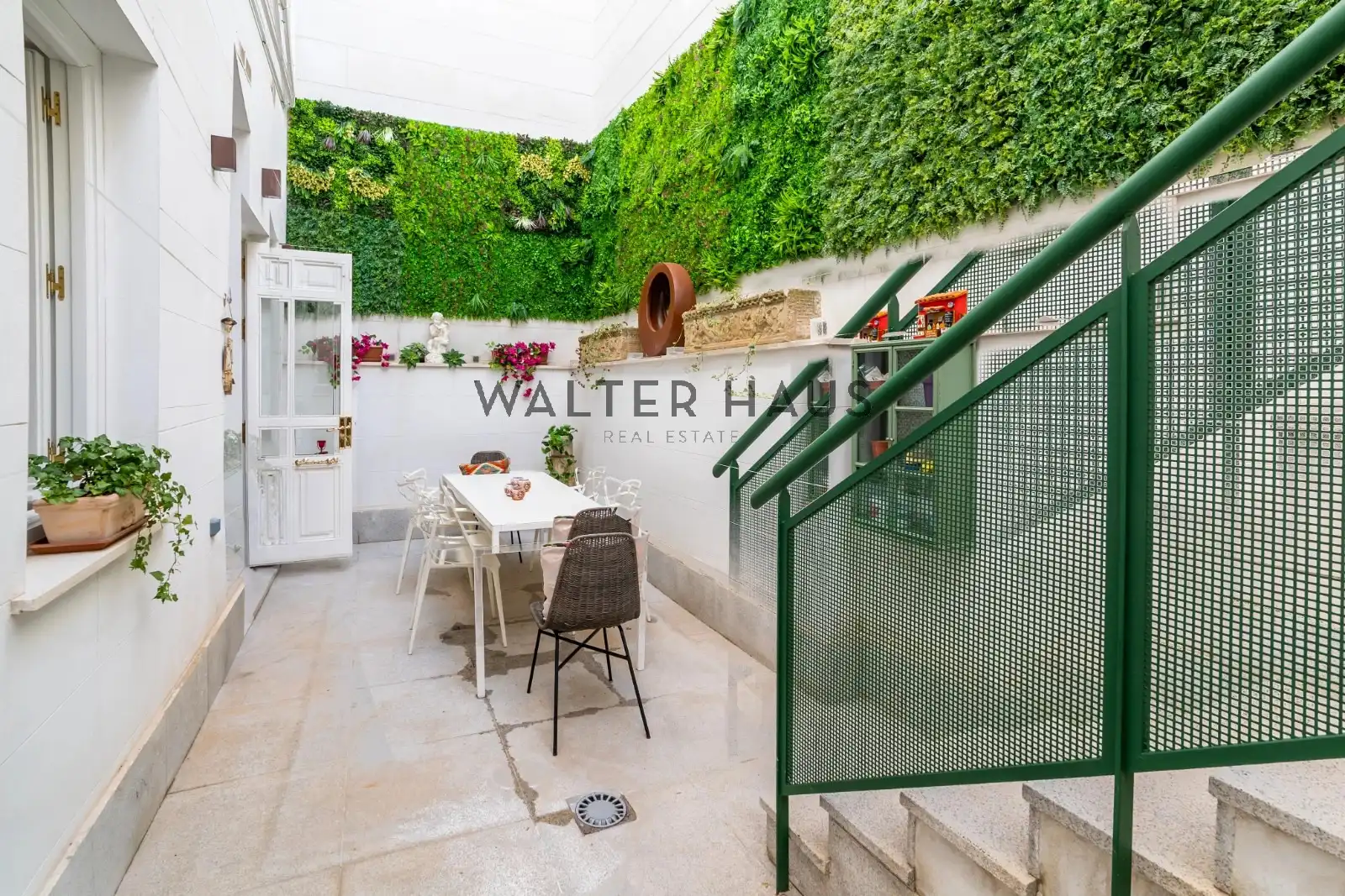 Terrace of Flat for sale in Chamberí
