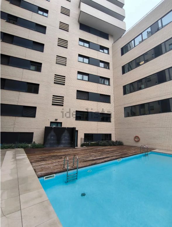Swimming pool of Loft for sale in  Barcelona Capital  with Air Conditioner, Heating and Parquet flooring