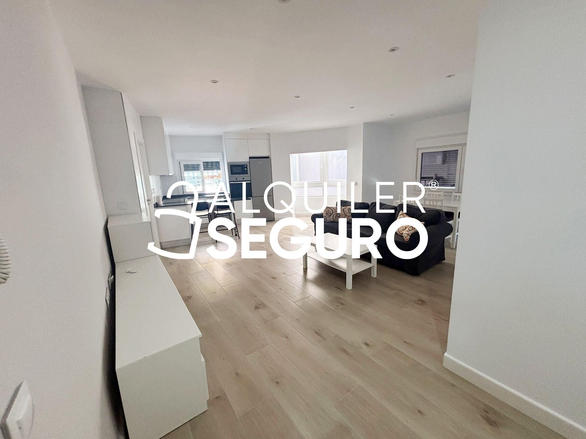 Flat to rent in CRUZ VERDE, Rielves