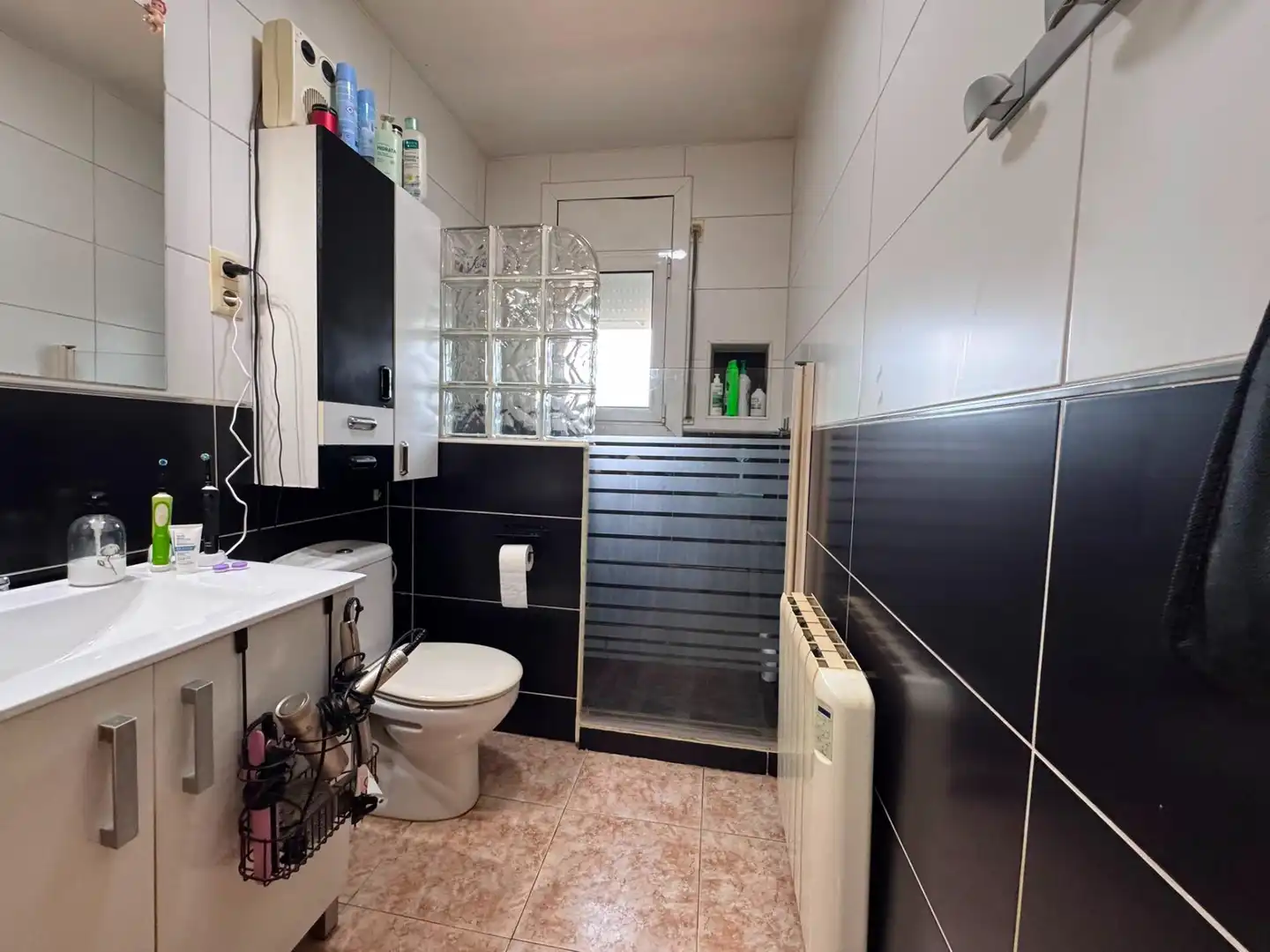 Baño de Casa o chalet en venta en Riells i Viabrea con Aire acondicionado, Calefacción y Jardín privado