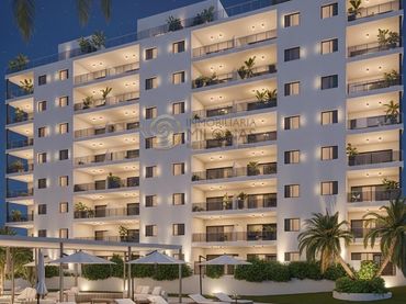 Apartament amb piscina en venda a Avenida MESTRAL