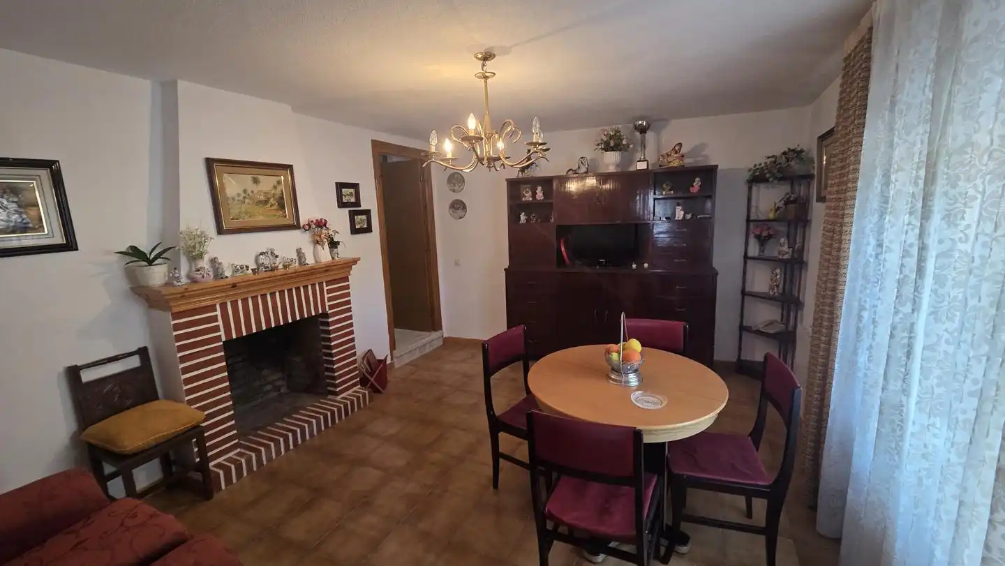 Sala de estar de Casa o chalet de alquiler en Barajas de Melo con Calefacción y Amueblado