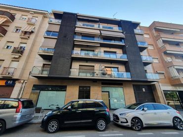 Local comercial en venda a Calle Santa Anna