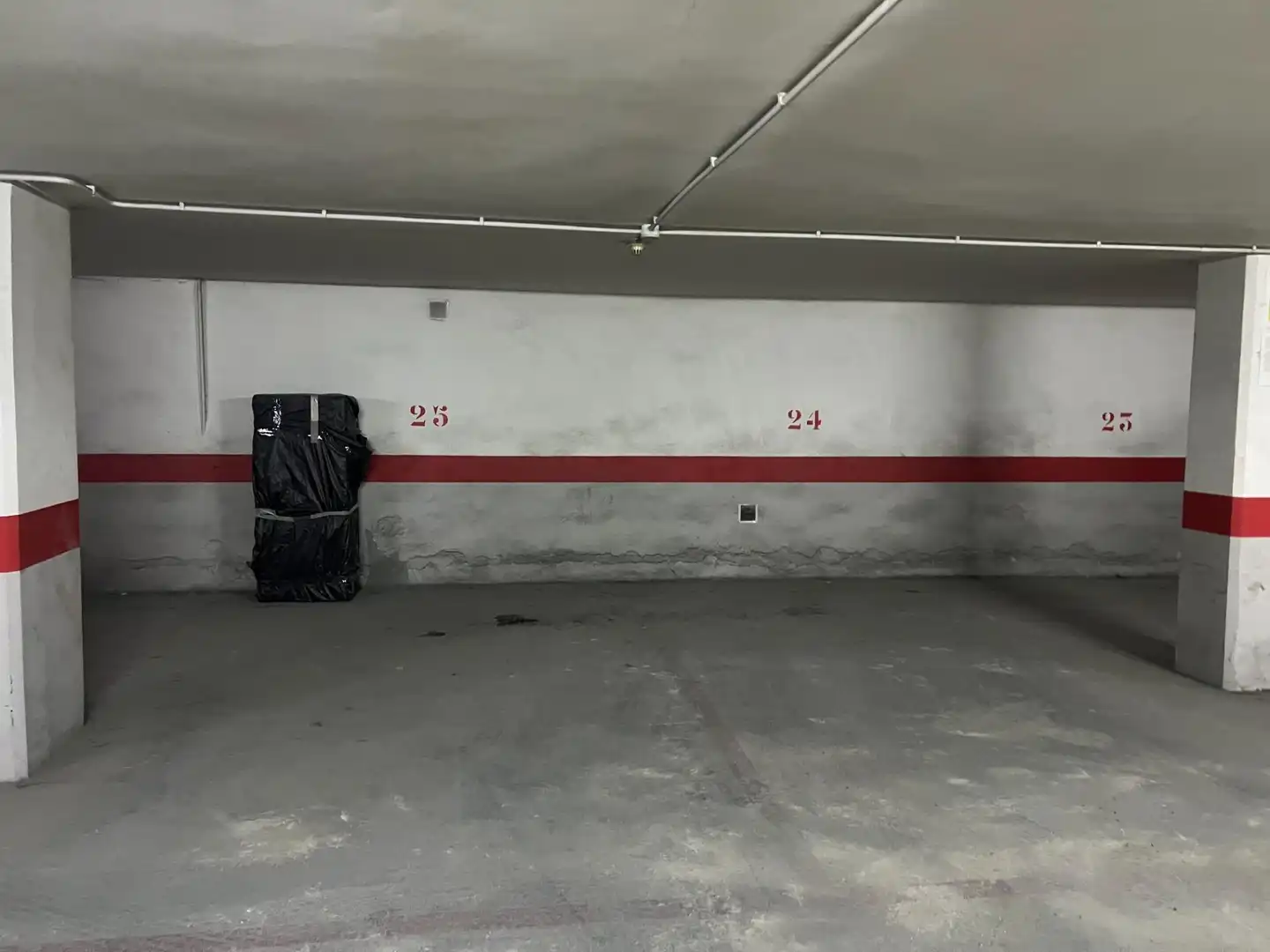 Aparcament de Pis en venda en Castellón de la Plana / Castelló de la Plana amb Aire condicionat, Terrassa i Traster