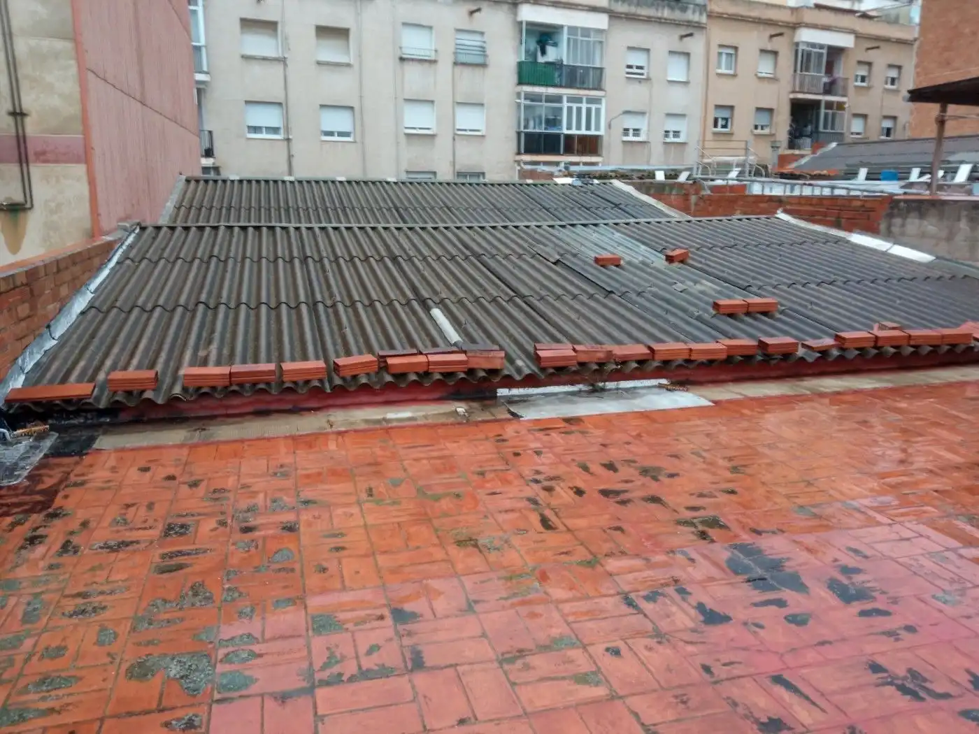 Terrassa de Nau industrial en venda en Sabadell amb Calefacció