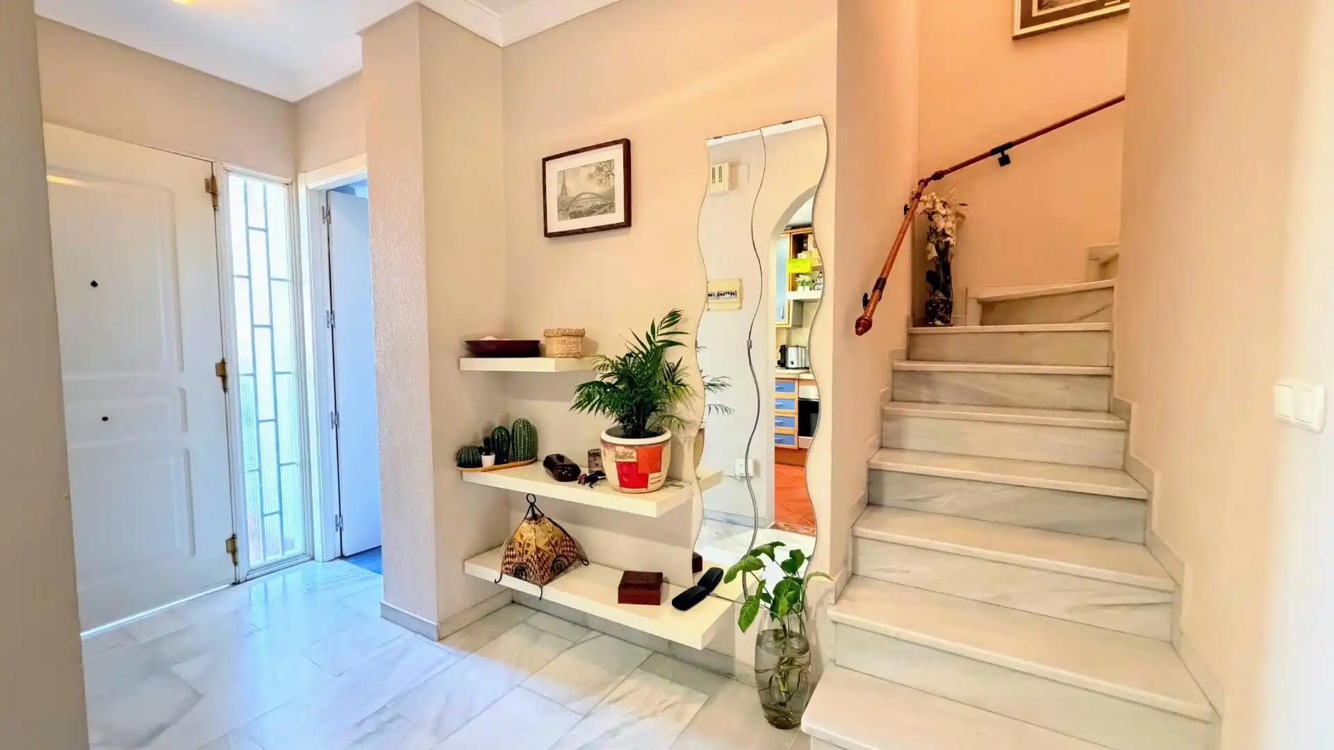 Casa adosada en venta en Torremolinos con Terraza, Trastero y Piscina comunitaria