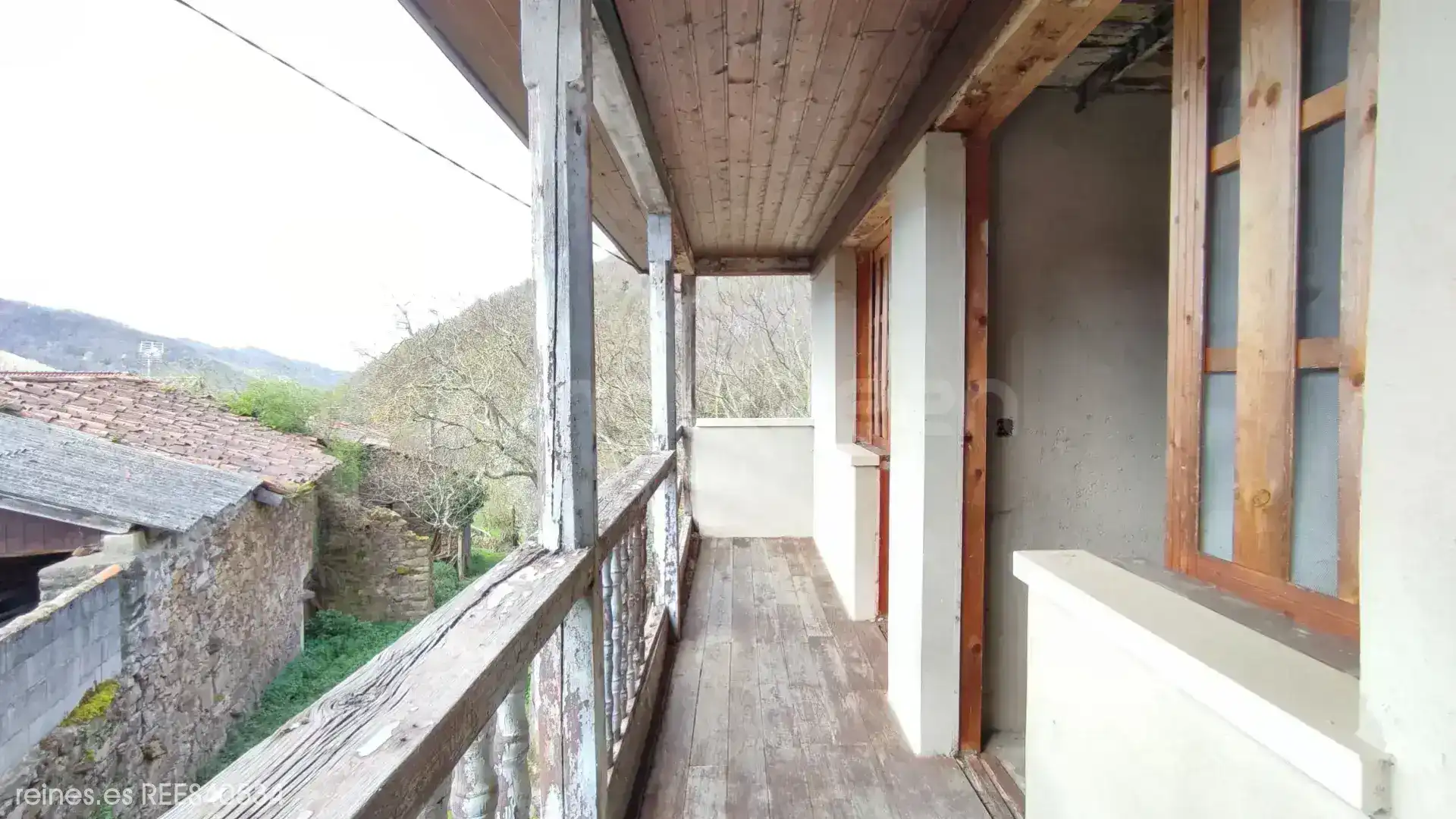 Terrassa de Casa o xalet en venda en Mieres (Asturias)