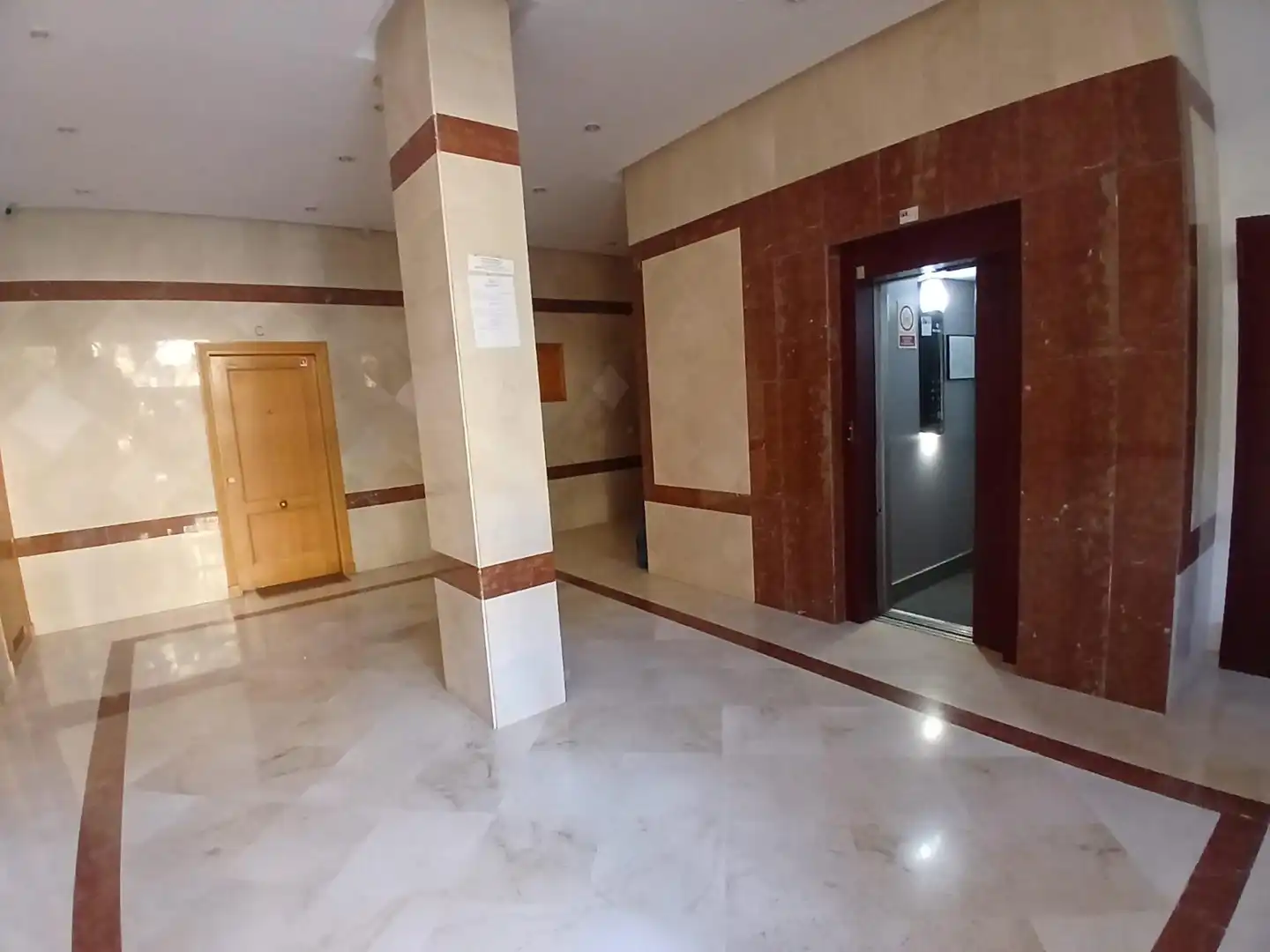 Flat with pool for sale in San Pedro de Alcántara, imagen 7