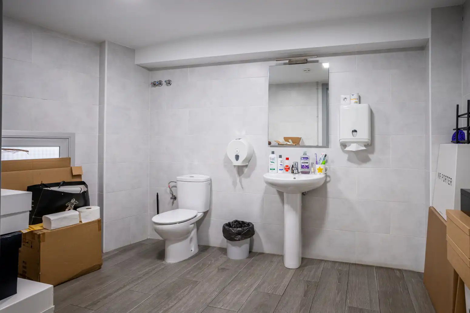 Baño de Local en venta en Barcelona