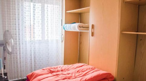 Foto 3 de Apartamento de alquiler en La Malva-rosa, Valencia Capital