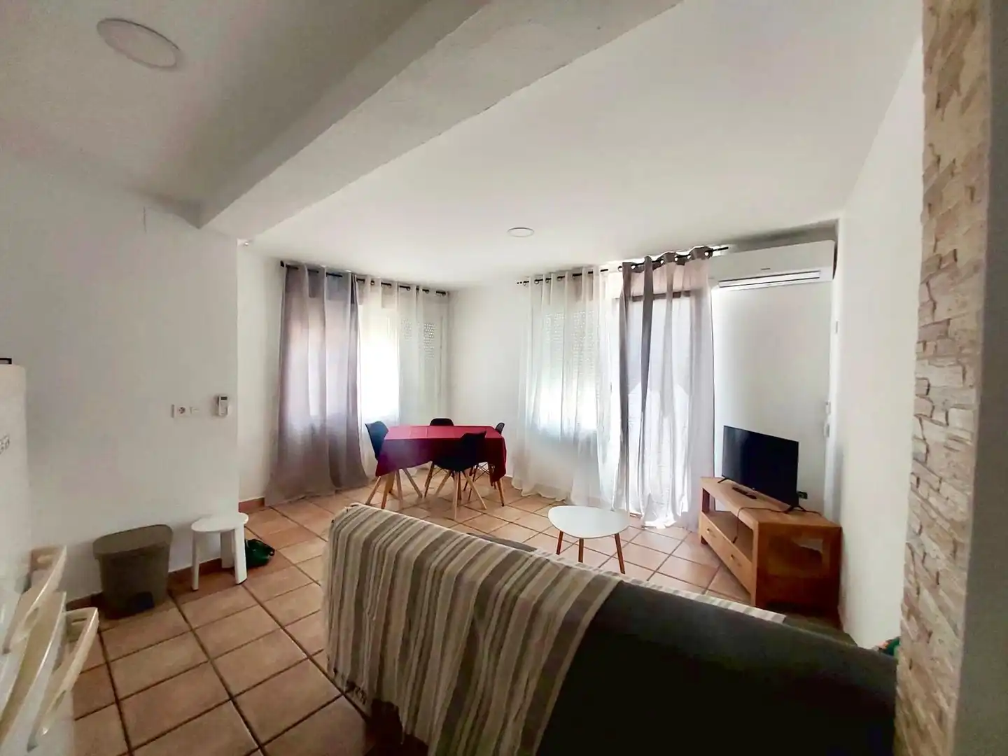 Apartamento de alquiler en Pueblo