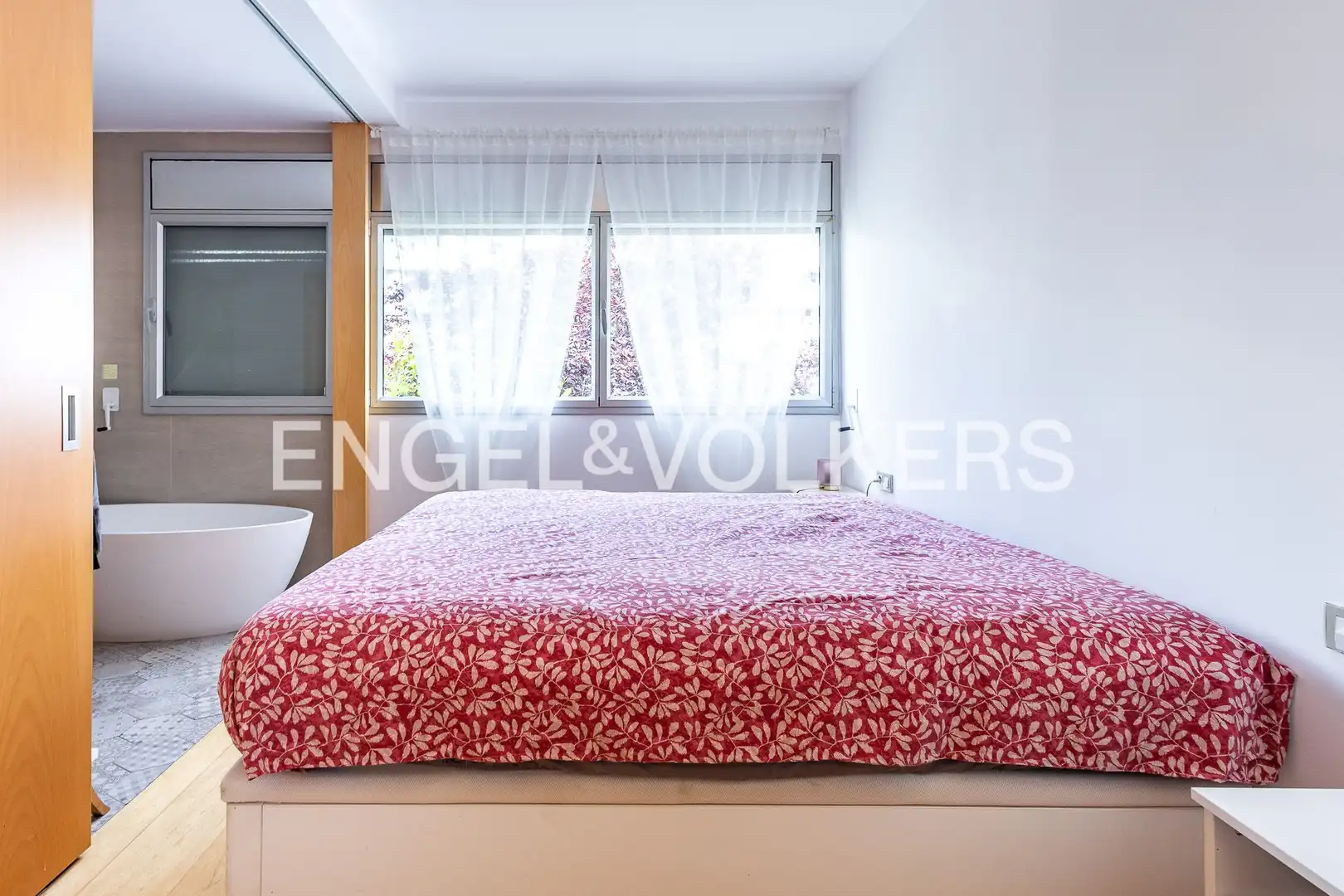 Bedroom of Houses for sale in Barcelona  with Air Conditioner, Heating and Private garden