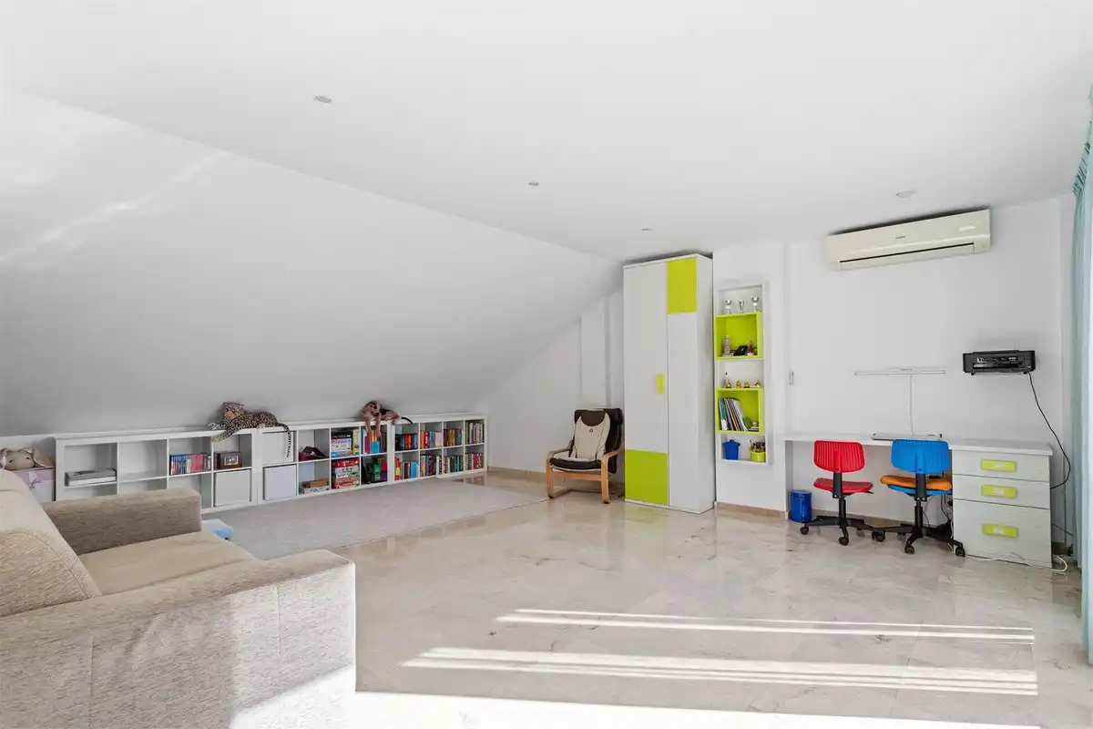 Casa adosada en venta en Benalmádena con Amueblado