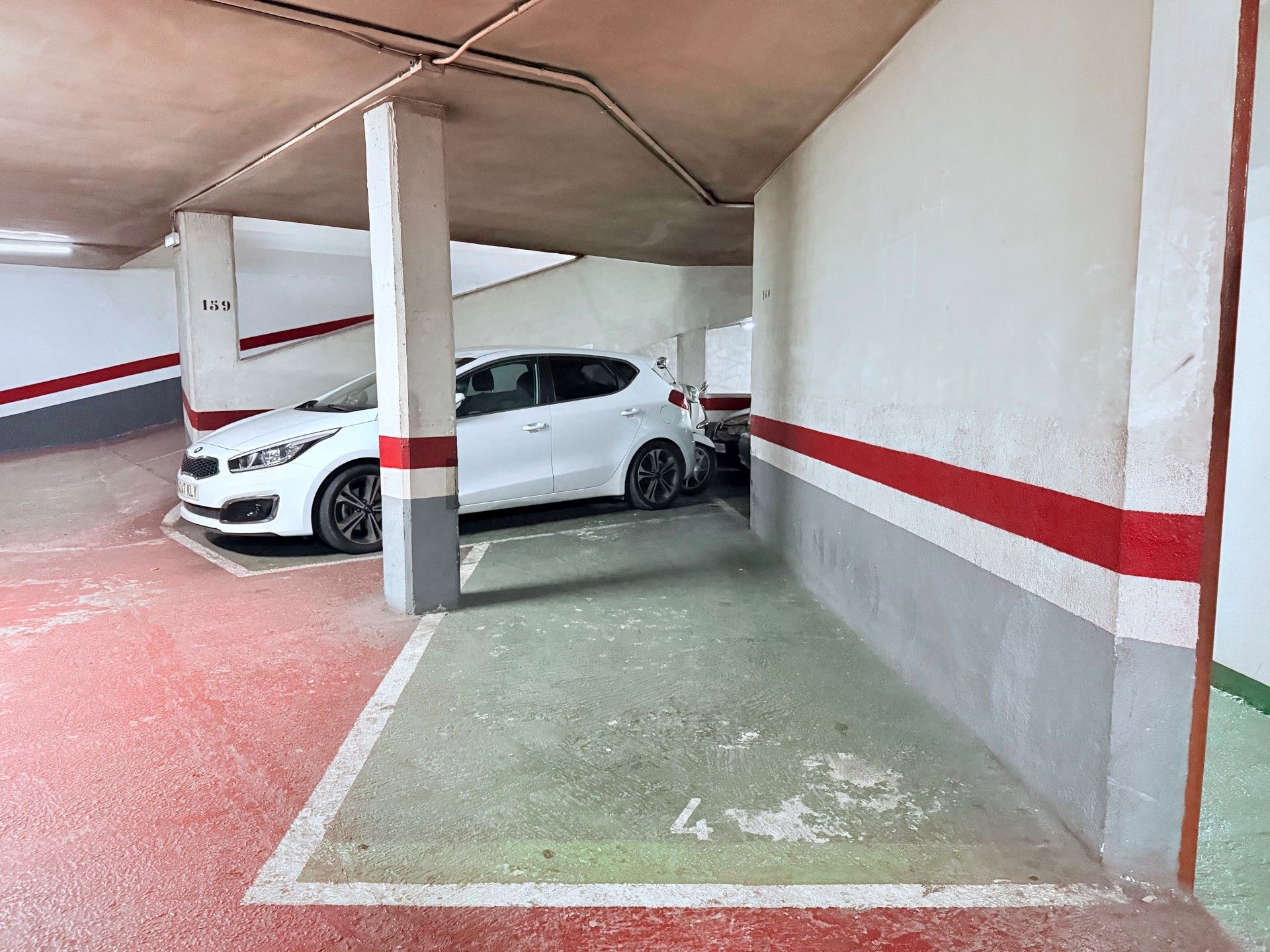 Aparcament de Garatge en venda en Sant Feliu de Llobregat