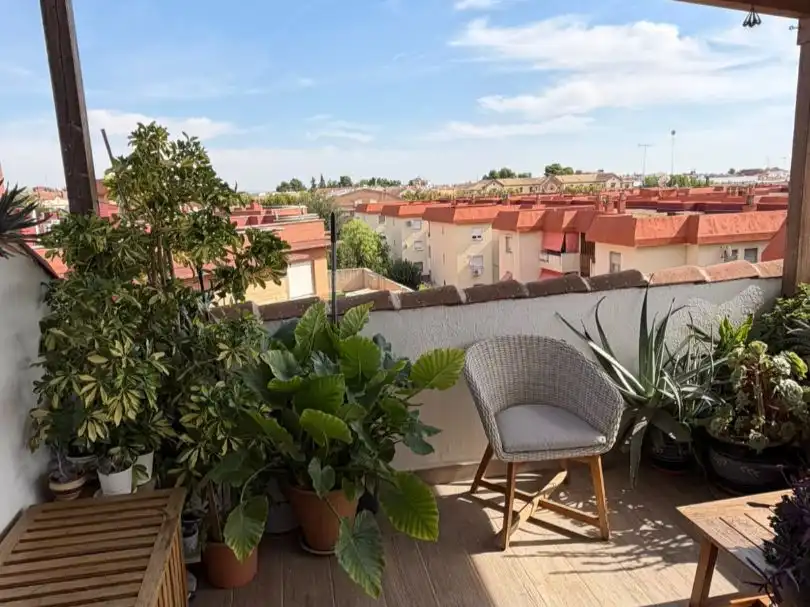 Terrasse von Maisonette zum Verkauf in Ciudad Real Capital mit Klimaanlage, Terrasse und Balkon