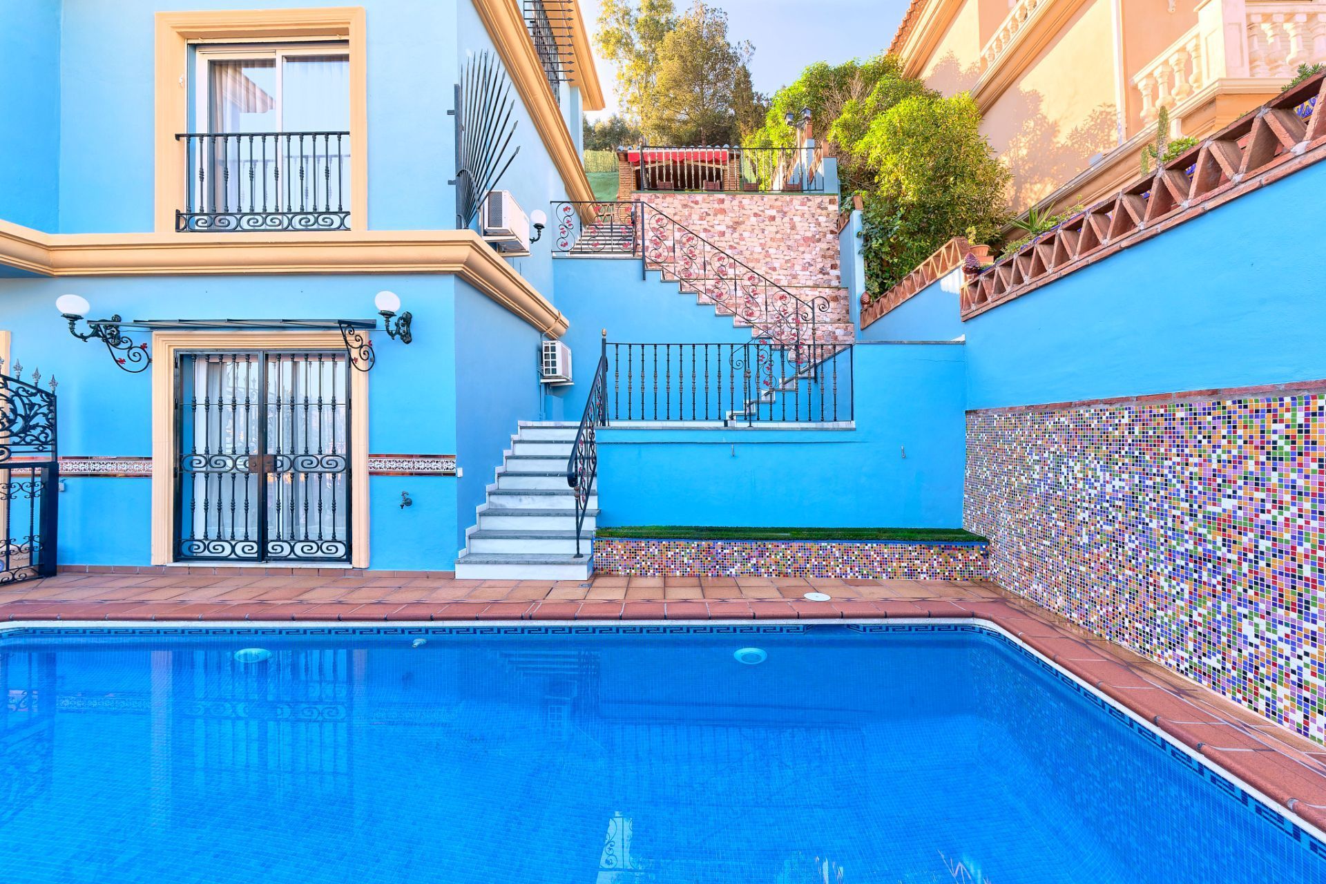 Swimming pool of House or chalet for sale in Málaga Capital  with Air Conditioner, Heating and Private garden