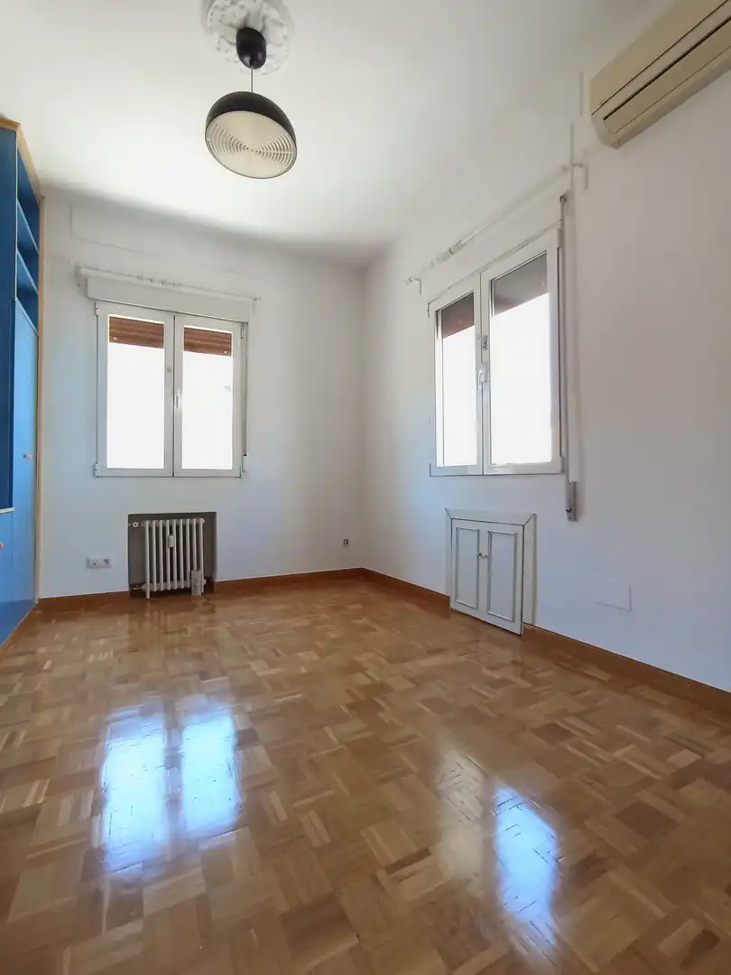 Habitación de Piso de alquiler en Madrid con Aire acondicionado, Calefacción y Parquet