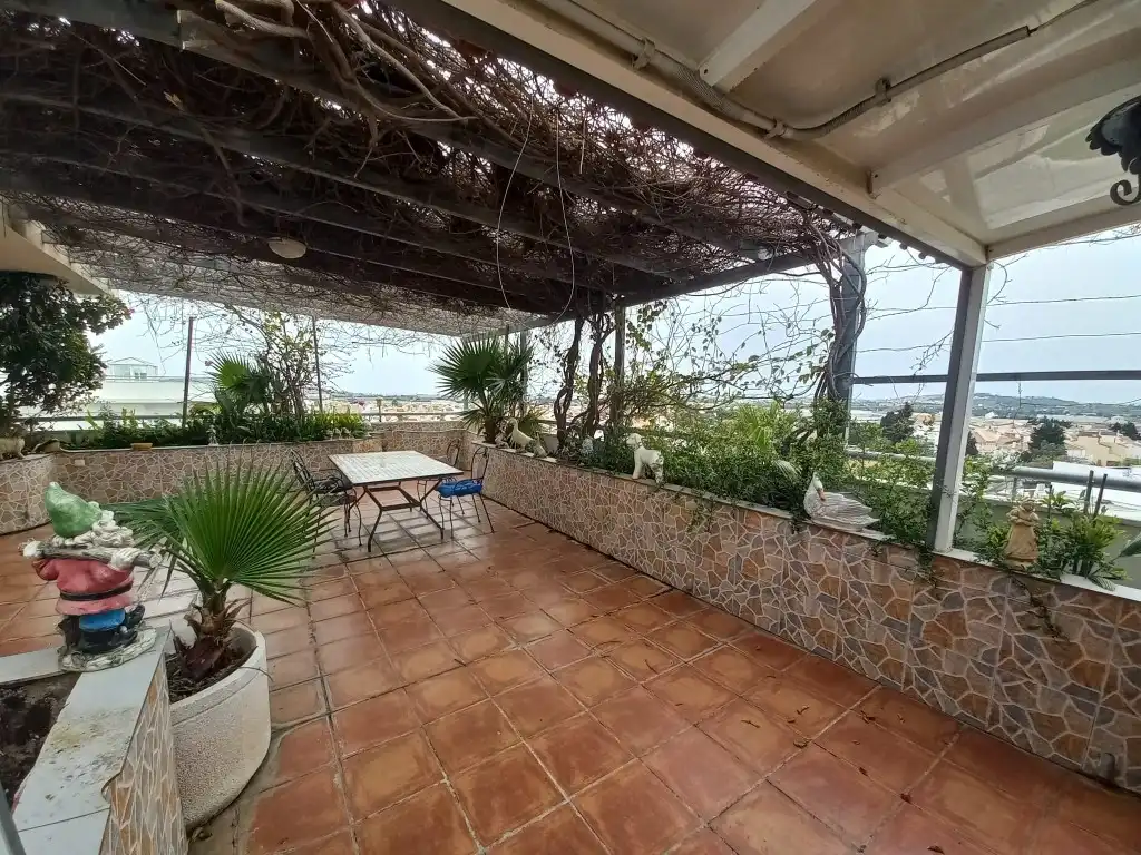 Terrasse von Dachboden zum Verkauf in Vélez-Málaga mit Terrasse, Abstellraum und Gemeinschaftspool
