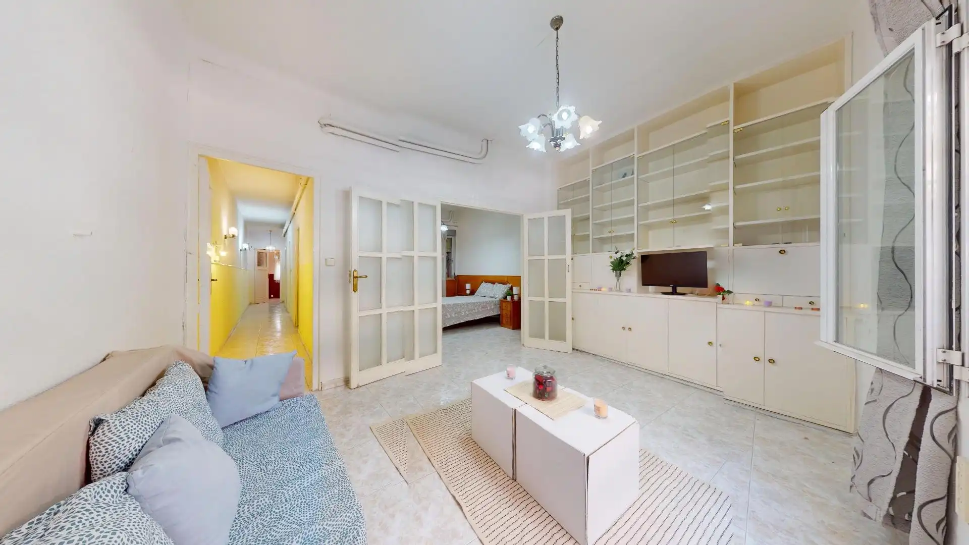 Sala d'estar de Planta baixa en venda en Madrid amb Calefacció