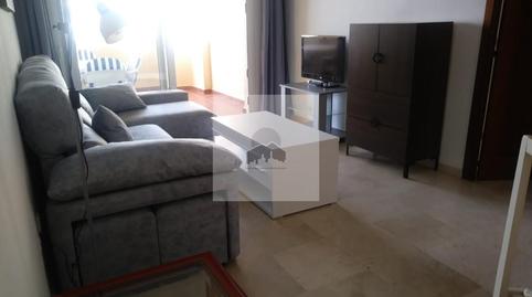 Foto 2 de Pis de lloguer a Del Carmen, Puerto de Estepona, Estepona