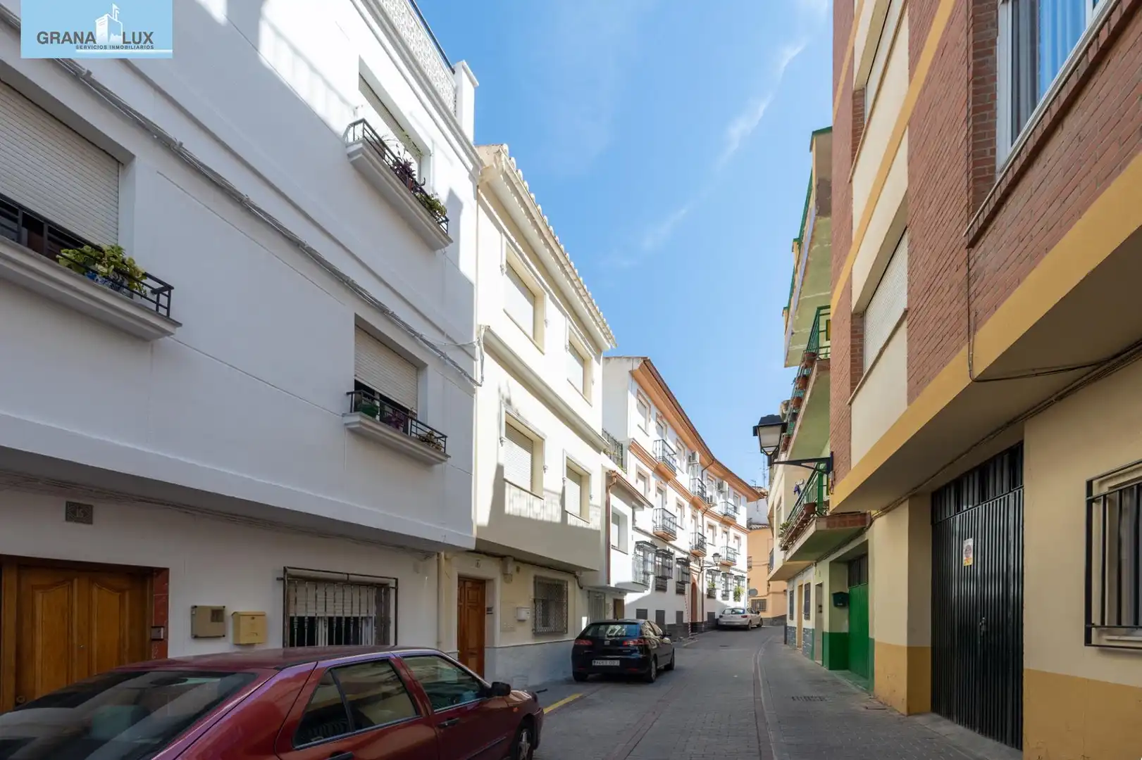 Vista exterior de Casa adosada en venda en Loja amb Aire condicionat, Calefacció i Parquet