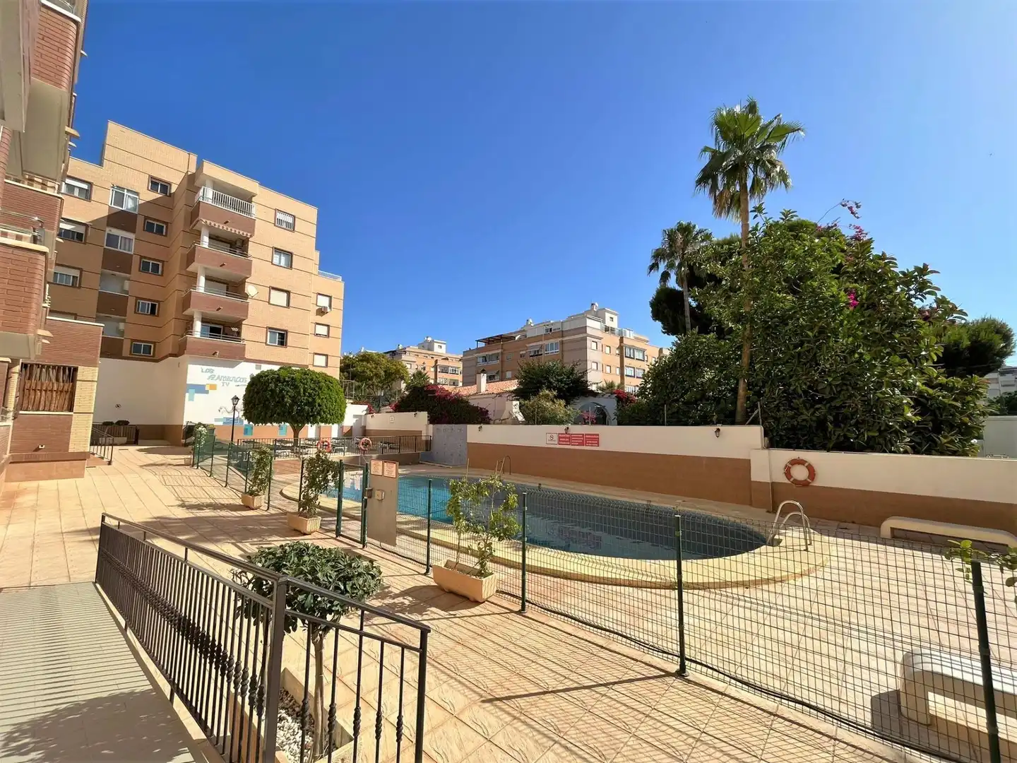Exterior view of Flat for sale in Roquetas de Mar  with Air Conditioner, Heating and Terrace