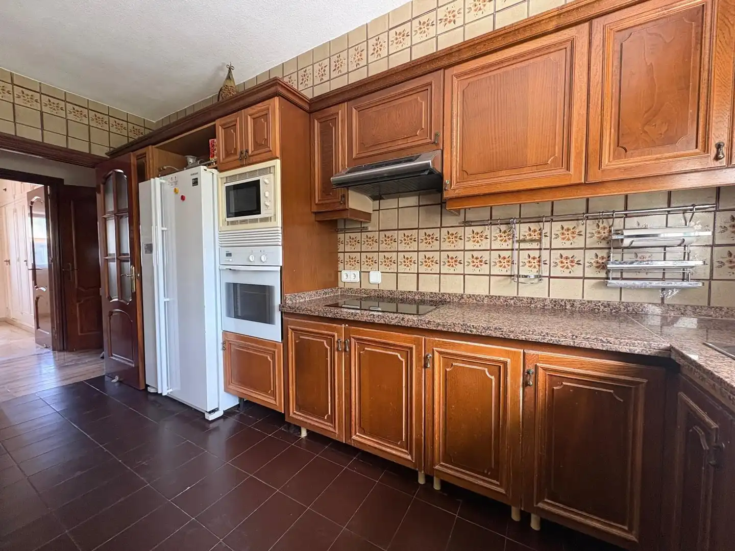 Kitchen of Houses for sale in Algeciras  with Air Conditioner, Private garden and Terrace