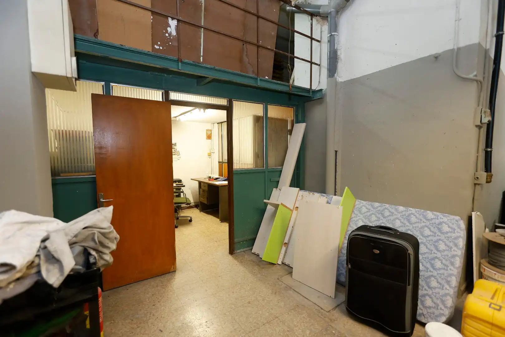 Geschaftsraum zum Verkauf in Zaragoza
