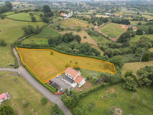 Terreno en Venta en Carretera de Caldones, 966A en Deva