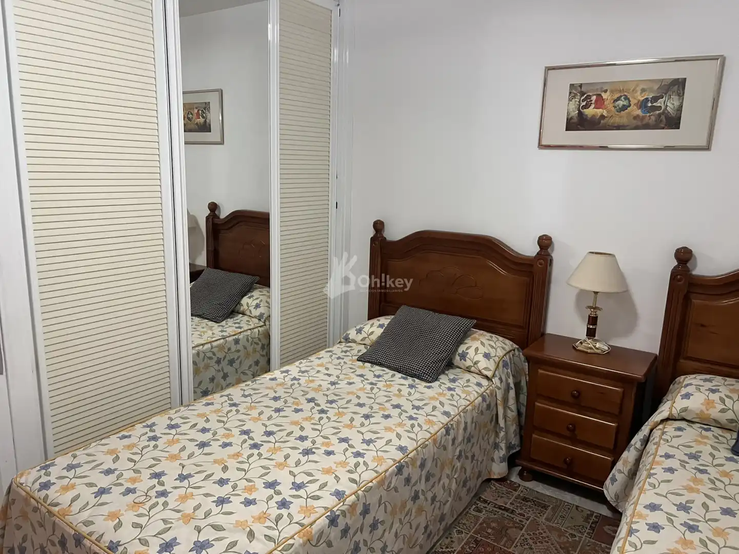 Dormitori de Casa adosada en venda en Majadahonda amb Aire condicionat, Calefacció i Jardí privat