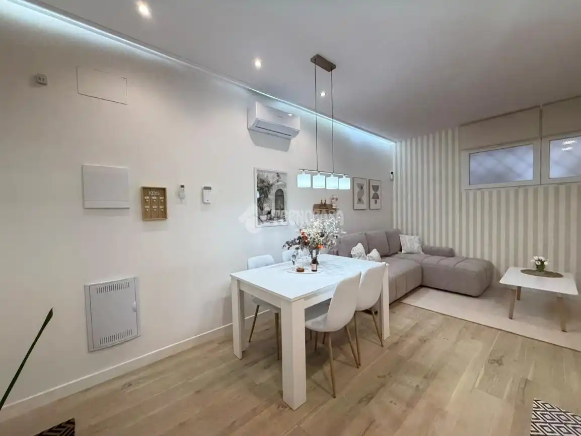 Flat for sale in C. de San Eulogio, imagen 5