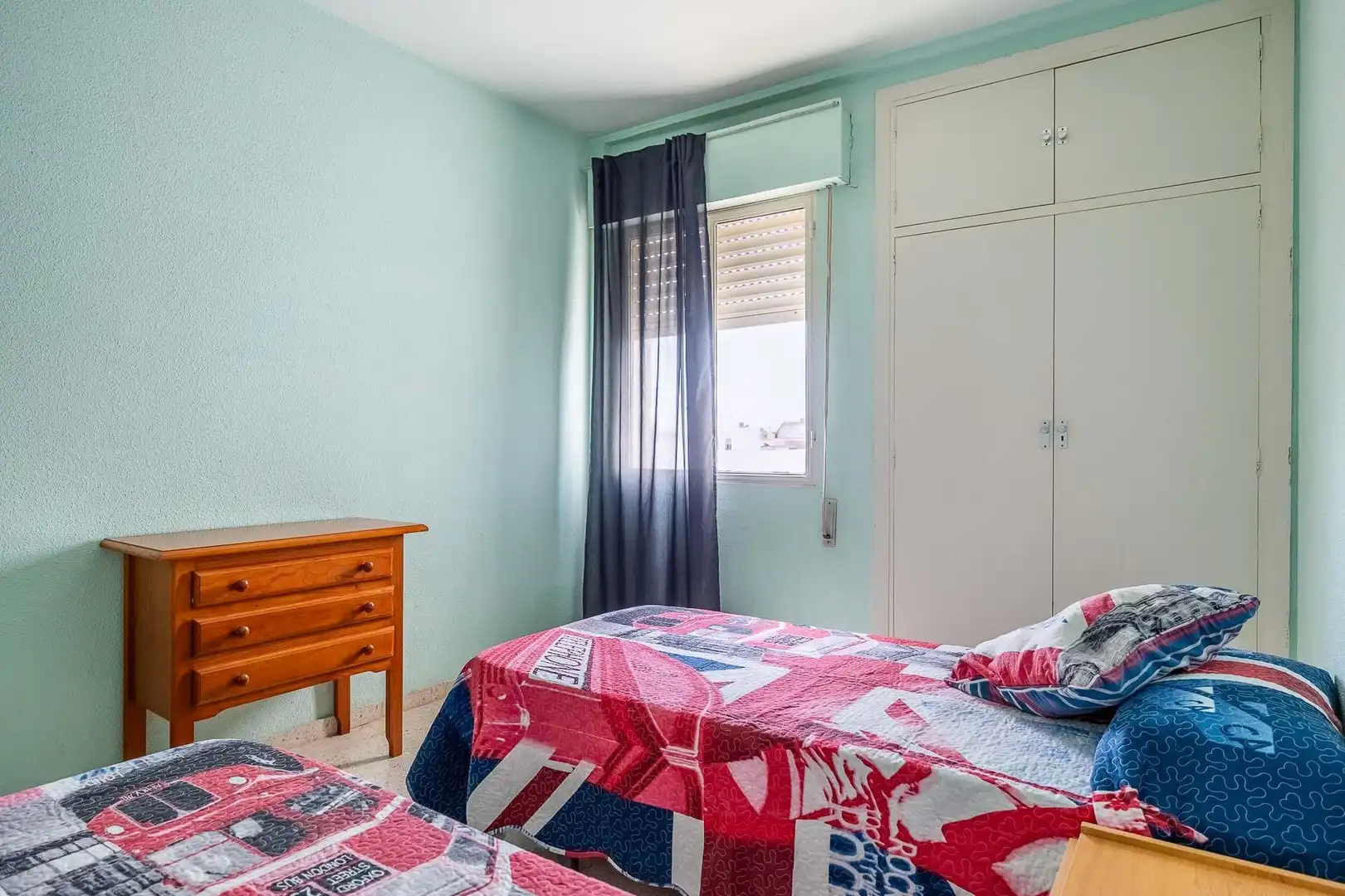 Bedroom of Flat for sale in Dos Hermanas  with Air Conditioner, Terrace and Furnished