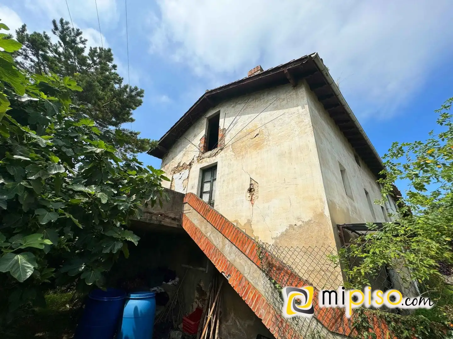 Exterior view of Houses for sale in Laredo  with Private garden