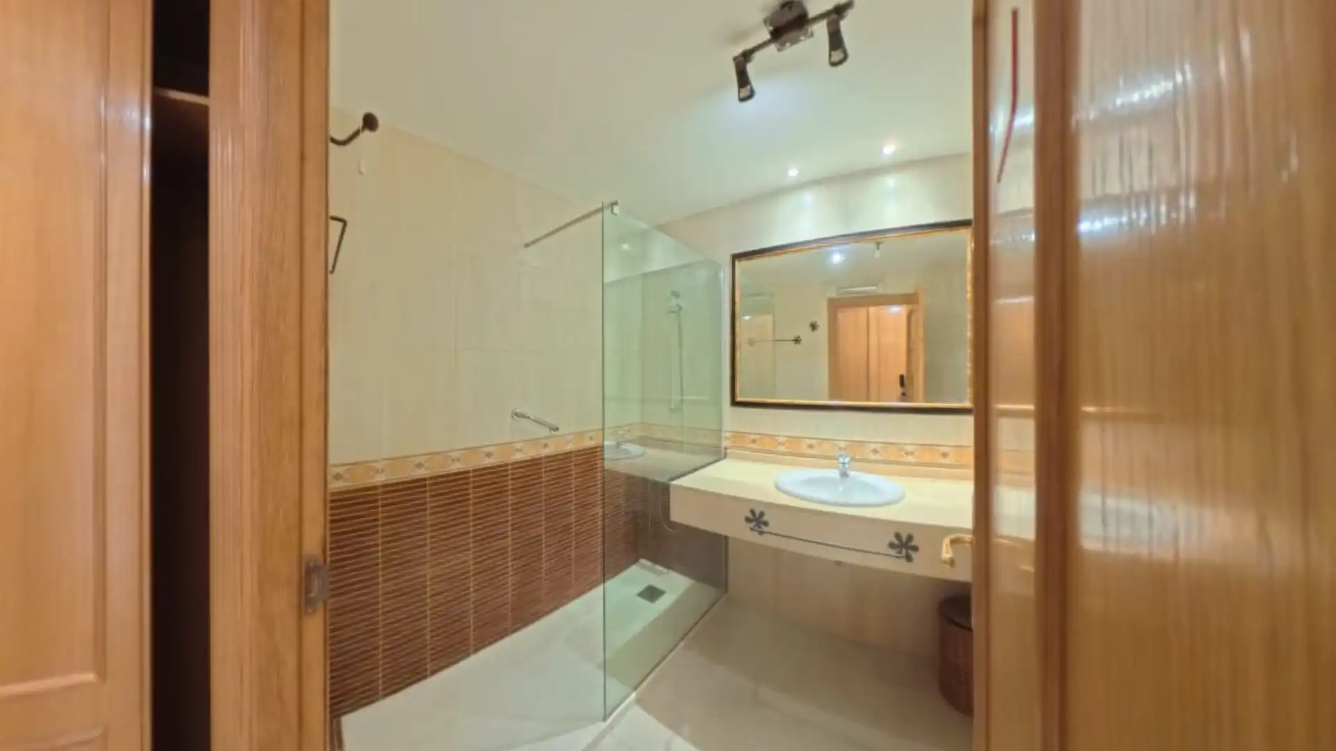 Villa avec piscine à vendre à Avenida Pintor Fernando Soria, imagen 21